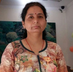 Dr. Anjuli Dixit